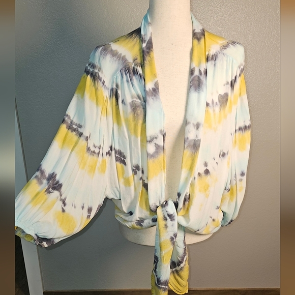 Young Fabulouse and Broke Super Soft and Light Tie-Dye Women's Summer Tie Top Md - Picture 4 of 10